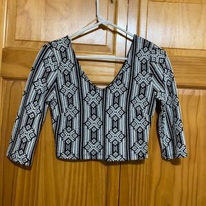 Mid Length Sleeve Crop Top